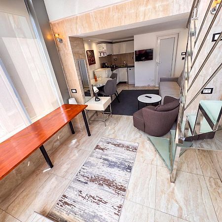 Qumi Apartments ติวัต ภายนอก รูปภาพ